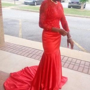 Red prom dress